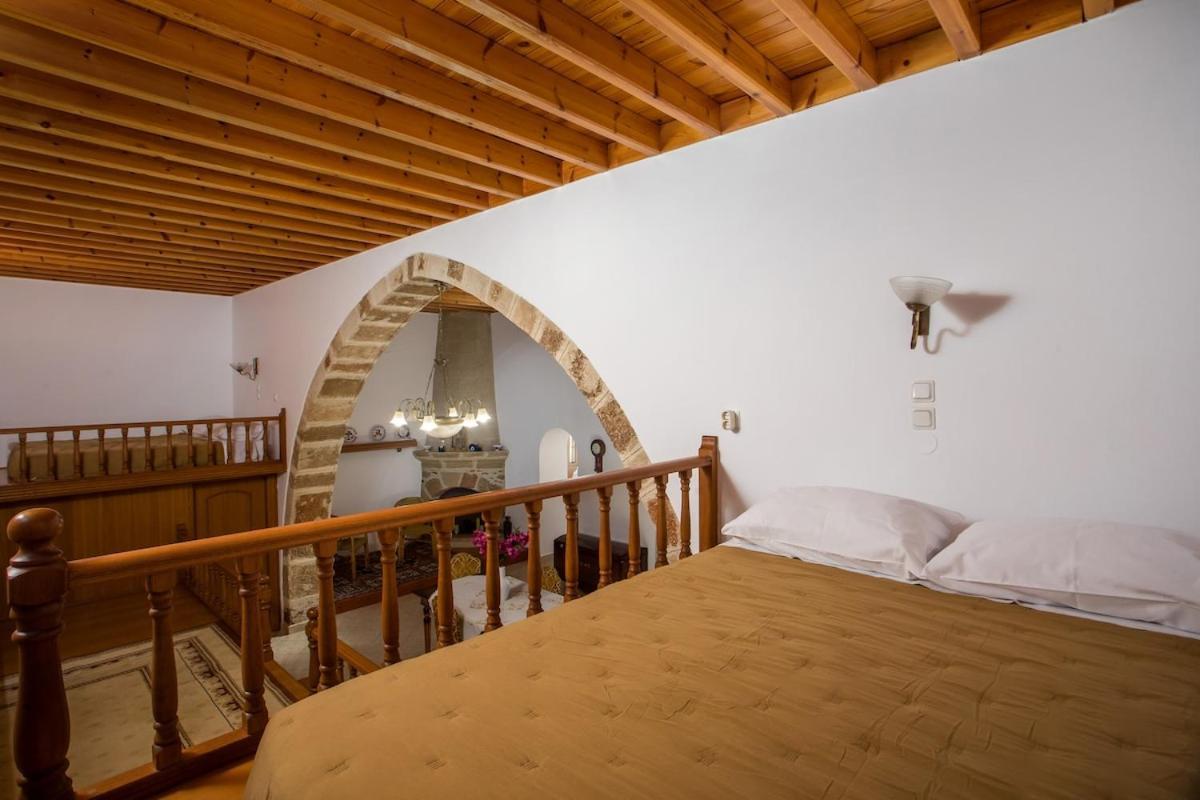 Socrates Traditional House
