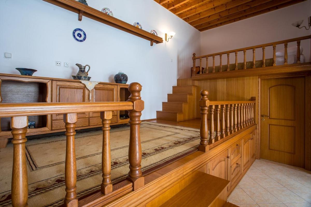 Socrates Traditional House *