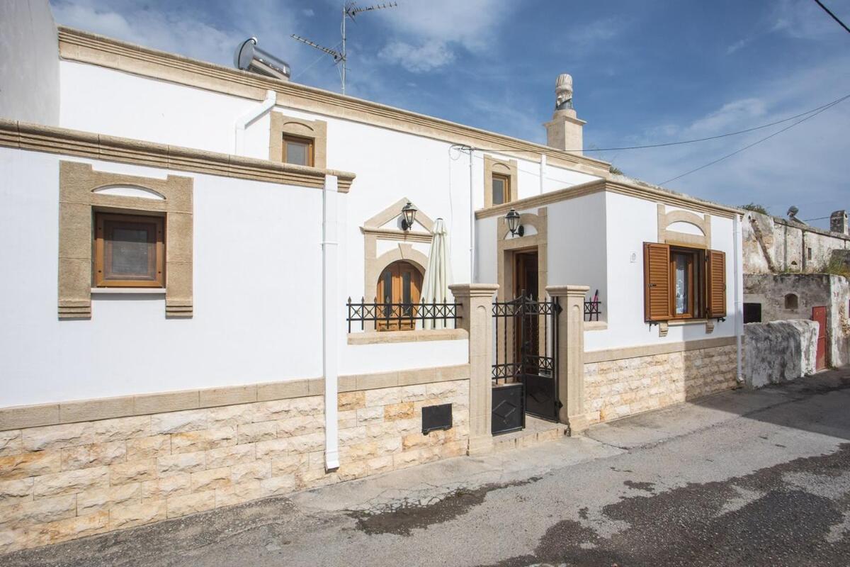 Socrates Traditional House Ferienhaus